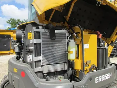 New | in-Stock 2026 SDLG ER655H 5 TON EXCAVATOR Crawler Excavators - Mini Manitoba CA | Conquest Truck & Auto Sales #1421360