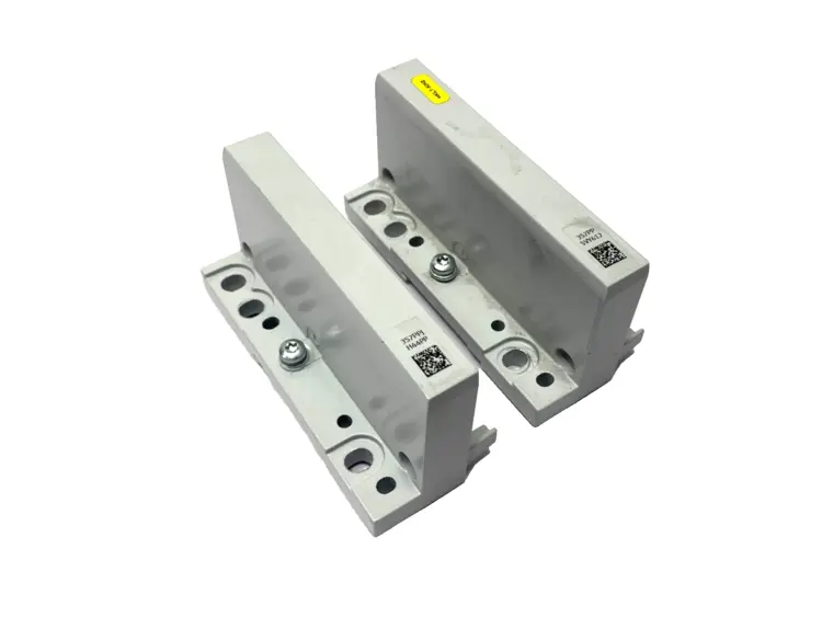 Used Festo Valve Terminal End Plate, Aluminum 195716 LOT OF 2 Parts (Hydraulics and Pneumatics) Michigan US | Maverick Industrial Sales #1502368