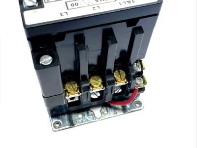 USED SQUARE D 8536SAO12S, 8536SAO12V02S