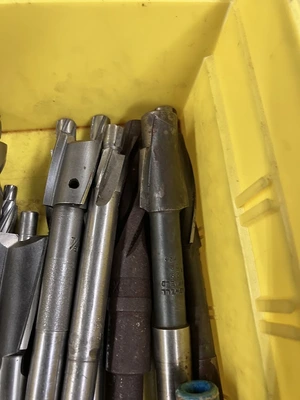 Used _UNKNOWN_ _UNKNOWN_ Chamfering & Deburring Tools Michigan US | Miedema Asset Management Group #1360927