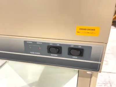 Used Labconco Purifier Vertical Clean Bench, HEPA Laminar Flow Hoods Michigan US | Maverick Industrial Sales #1489271