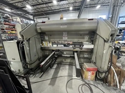 USED ACCURPRESS ADVANTAGE 717510