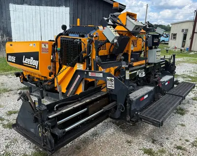 Used 2022 LEEBOY 8515E Asphalt Pavers Kentucky US | Proxy Equipment #1388973