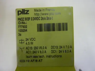 NEW PILZ PNOZXV2P3/24VDC2N/O2N/OT