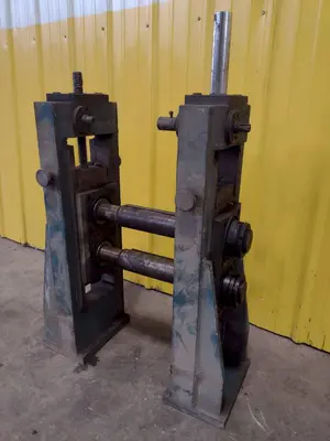 2.5" ROLL FORM STAND: STOCK 17063