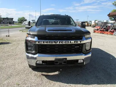 Used 2022 CHEVROLET SILVERADO 2500 Pickup Trucks Manitoba CA | Conquest Truck & Auto Sales #1438049