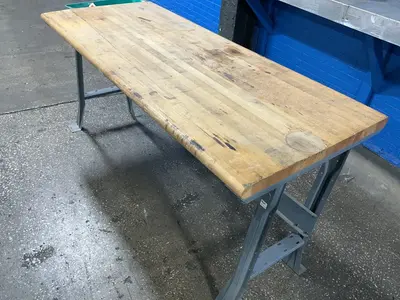 Used QLTY _UNKNOWN_ Work Benches Ohio US | HGR 24 #1316164