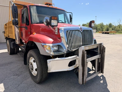 Used 2003 INTERNATIONAL 7400 4X2 Dump trucks Michigan US | Miedema Asset Management Group #1391628