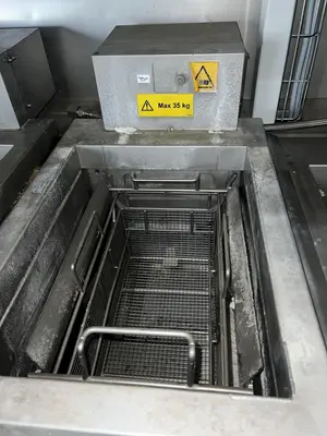 USED FINNSONIC