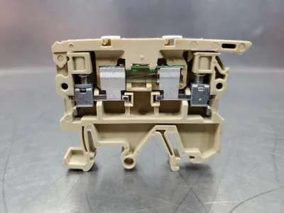 Weidmüller ASK 1 500V Terminal Block. 4D-8