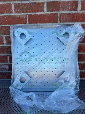NEW VWR 97003-592 UNIVERSAL PLATFORM 24" X 24" FOR VWR SHAKER MODEL 10000