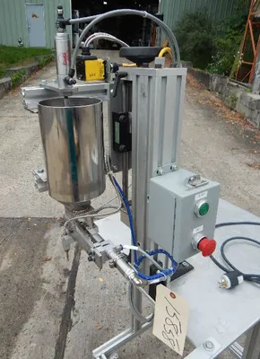 USED COSMETIC BALL DROPPER BALL DROPPER