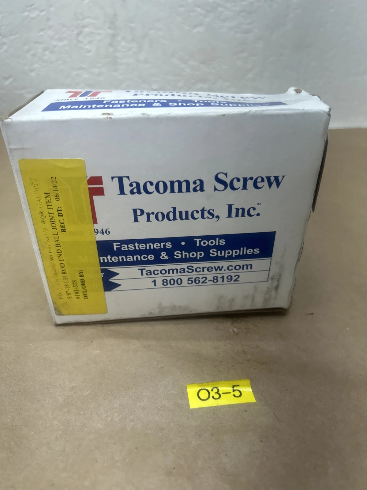 NEW Tacoma Screw 181-528