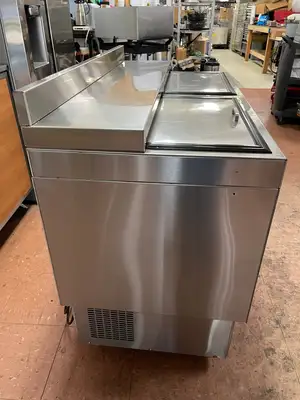 Used Glastender Used Glastender MF48-SF2 48" Underbar Stainless Steel Glass Froster, 252 Mugs Capacity 120V Underbar Equipment Illinois US | Falcon Restaurant Supply #1376213