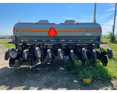 Used CRUSTBUSTER _UNKNOWN_ No-Till Drills Iowa US | Keast Enterprises #1360190