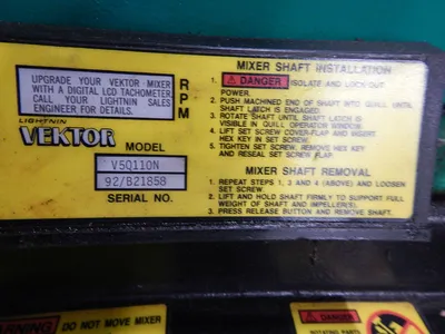 USED LIGHTNIN VEKTOR V5Q11ON