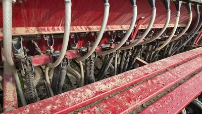 JI Case 5500MTDR SEEDER | Iron Listing (79)