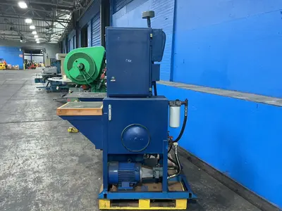 Used _UNKNOWN_ _UNKNOWN_ Molding Presses Ohio US | HGR 24 #1437850