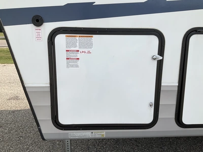 Used 2023 FOX MOUNTAIN 235RLS Campers, Caravans, Motorhomes Michigan US | Miedema Asset Management Group #1372976