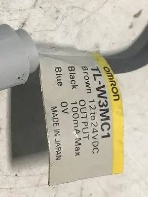 USED OMRON TL-W3MC1