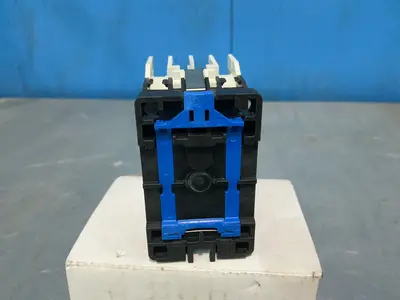 Used EATON D15CR40AB Relays & Switches Ohio US | HGR 24 #1357387