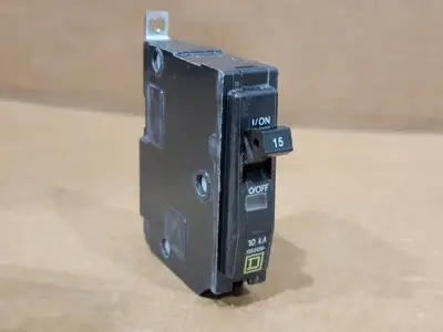 USED SQUARE D QOB115