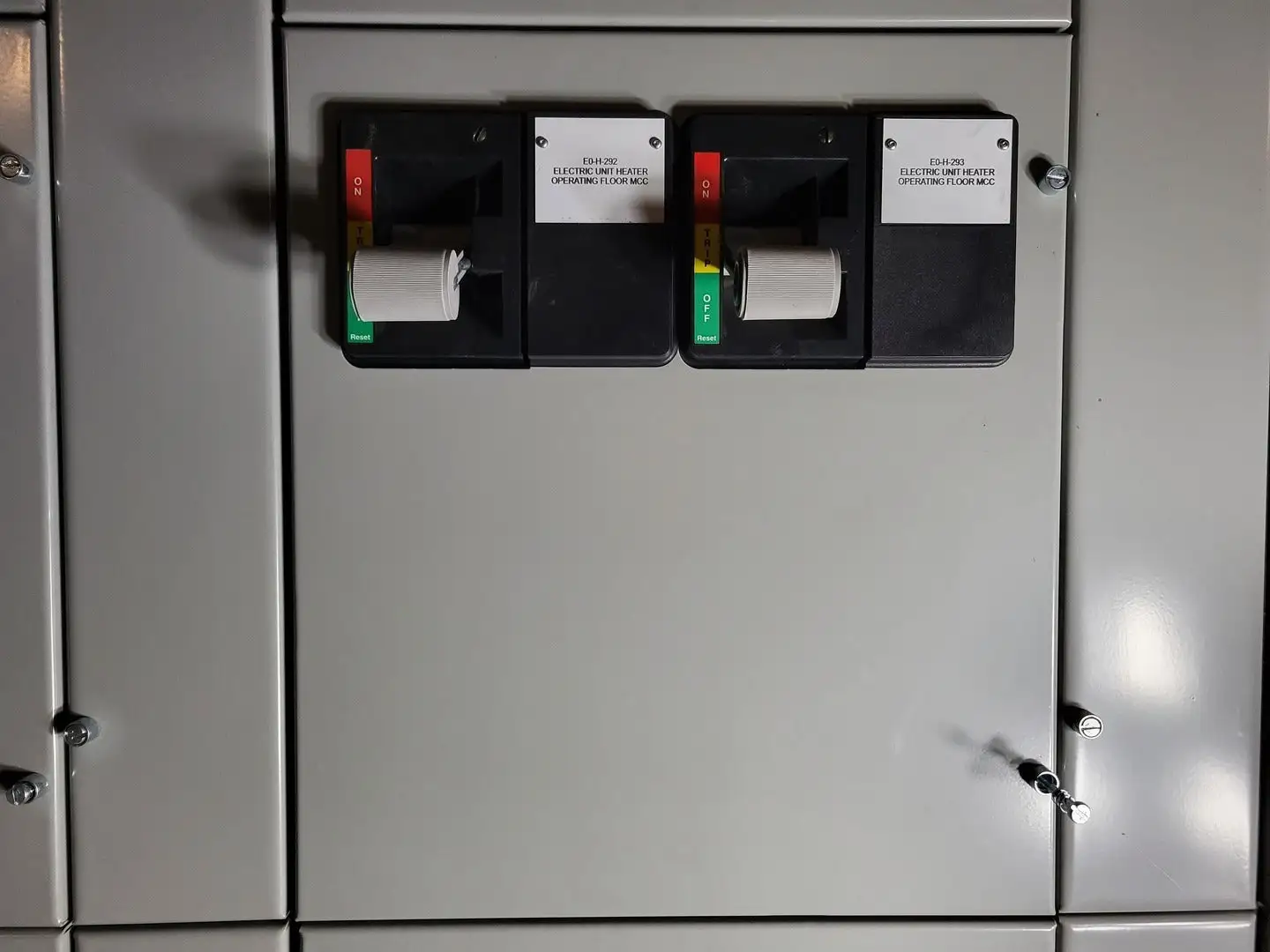 Used EATON HFD3015 Switchgears British Columbia CA | Lenmark #240460