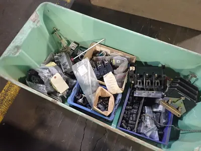 Allen Bradley, ABB  Disconnect Switch