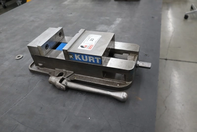Used KURT WORKHOLDING SOLUTIONS D-675 Vises Minnesota US | Machinesused.com #1505738