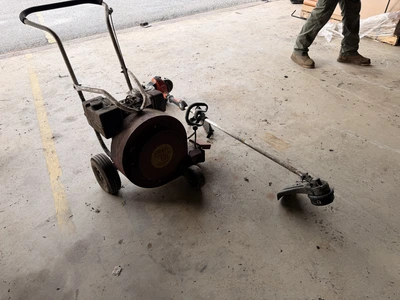 Used GIANT VAC AND ECHO BLOWER AND WEEDWHIPER Leaf Blowers (Commercial) Michigan US | Miedema Asset Management Group #1454351