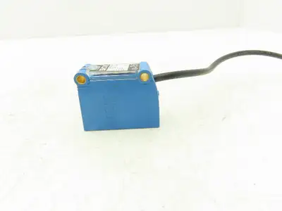 Sick GTB10-P5221S21 Photoelectric Proximity Sensor 20-1200mm Sensing Range