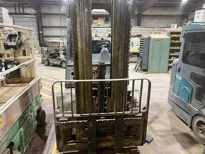 USED 2000 LINDE H40D-04