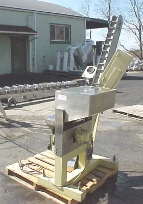 USED ZANASI TABLET OR CAPSULE ELEVATOR ELEVATOR