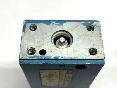 Used MAC VALVES PNEUMATIC SOLENOID VALVE 4-WAY Solenoid Valves | Maverick Industrial Sales #1102245