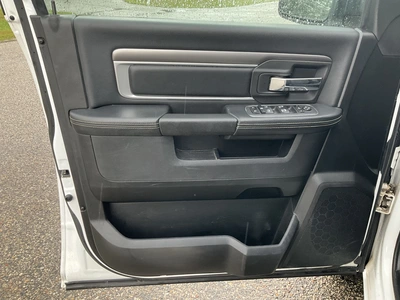 Used 2021 RAM 1500 CLASSIC Pickup Trucks Michigan US | Miedema Asset Management Group #1402769