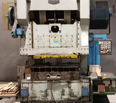 Used 1972 IWK PEDA 160 Straight Side Presses CZ | Amaron s.r.o. #1066594