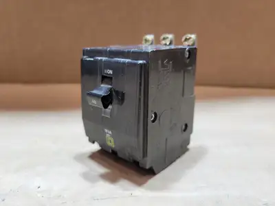 USED SQUARE D QOB340