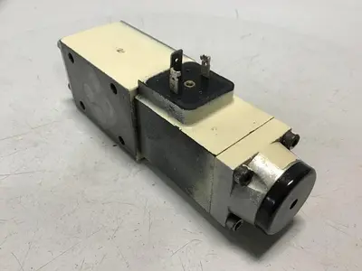 USED REXROTH Z4WE6E6820/AG24N9K4