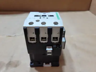 Used KLOCKNER MOELLER DIL2AM Switchgears British Columbia CA | Lenmark #1436507