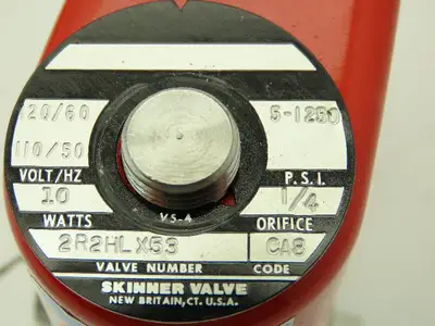 Honeywell Skinner 2R2HLX53 Solenoid Valve 2-Way NC 120V 1250 PSI 1/4" NPT