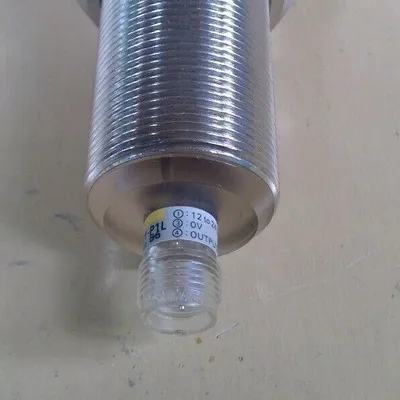 Omron TL-X10C1-P1L Proximity Sensor 5E