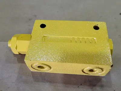 NEW KOMATSU 23B-60-74680