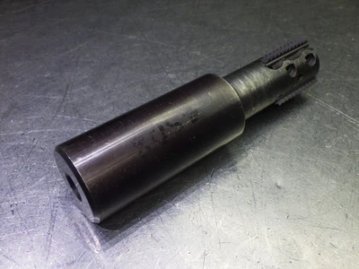 Kennametal .796" 3 Flute Indexable Thread Mill 1" Shank TM25D087L170Z3 (LOC1401A)