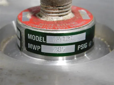 USED ROSEMOUNT ANALYTICAL YSTR126-X10-2/HXF/B-MB,F1C3-7138
