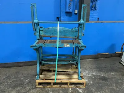 Used BERTSCH & CO. _UNKNOWN_ Foot Power Shears Ohio US | HGR 24 #1414069