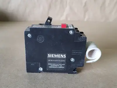 New | in-Stock SIEMENS QE120H Switchgears British Columbia CA | Lenmark #238950