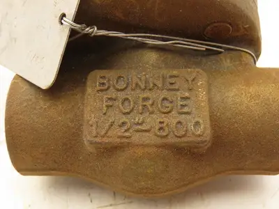 Bonney  Forge 097744-0030 Steel Valve 1/2" A105N CR13 Seat INT.HF 1/2 Npt
