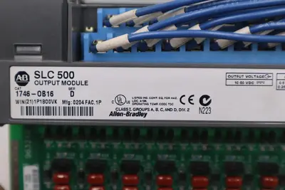 ALLEN BRADLEY 1746-OB16 SLC 500 OUTPUT MODULE SERIES D STK 5344A
