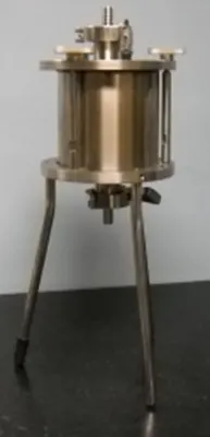 QTY. 1. STAINLESS STEEL / TEFLON LINED VACUUM VESS...