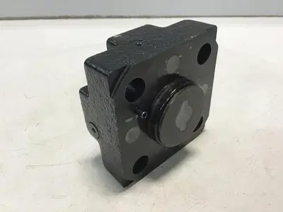 USED VICKERS CVCS25D3S210S32AP110Z108
